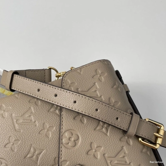 Repzbay VUITTON MÉTIS LOUIS POCHETTE 0808
